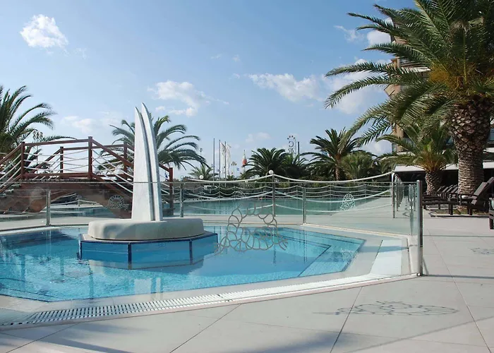 Caesar & Lido di Camaiore