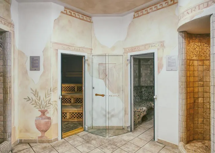 Hotel Caesar & 4*